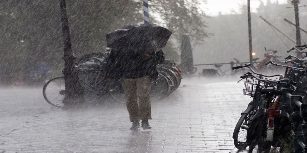 ΚΑΙΡΟΣ: Καταιγίδες και κίνδυνος για χαλάζι σήμερα στον Έβρο