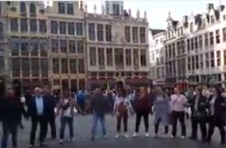 Είναι μοναδικοί οι Εβρίτες. Έστησαν γλέντι στην φημισμένη πλατεία Γκραν-Πλας των Βρυξελλών. (εντυπωσιακό video)