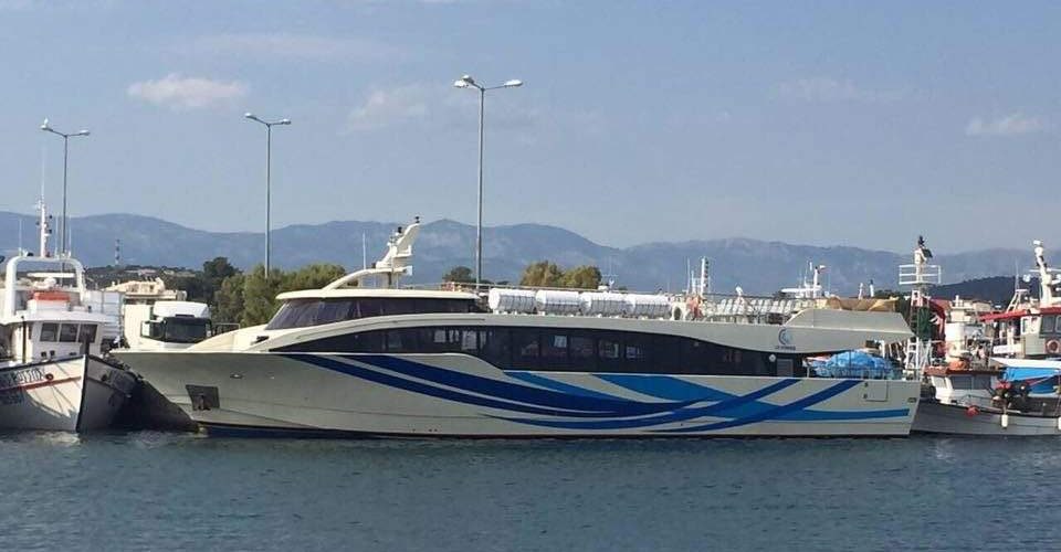 Απαγόρευση απόπλου για το ΣΑΜΟΘΡΑΚΗ 1 λόγω έλλειψης πιστοποιητικού ασφαλείας ISM. Επίθεση της SAOS Ferries κατά πάντων