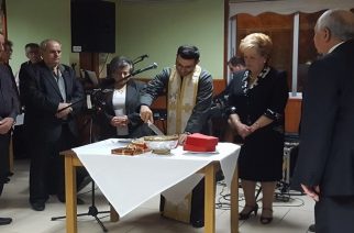 Οι συνταξιούχοι του ΟΑΕΕ στο Διδυμότειχο γλέντησαν κόβοντας την πίτα τους