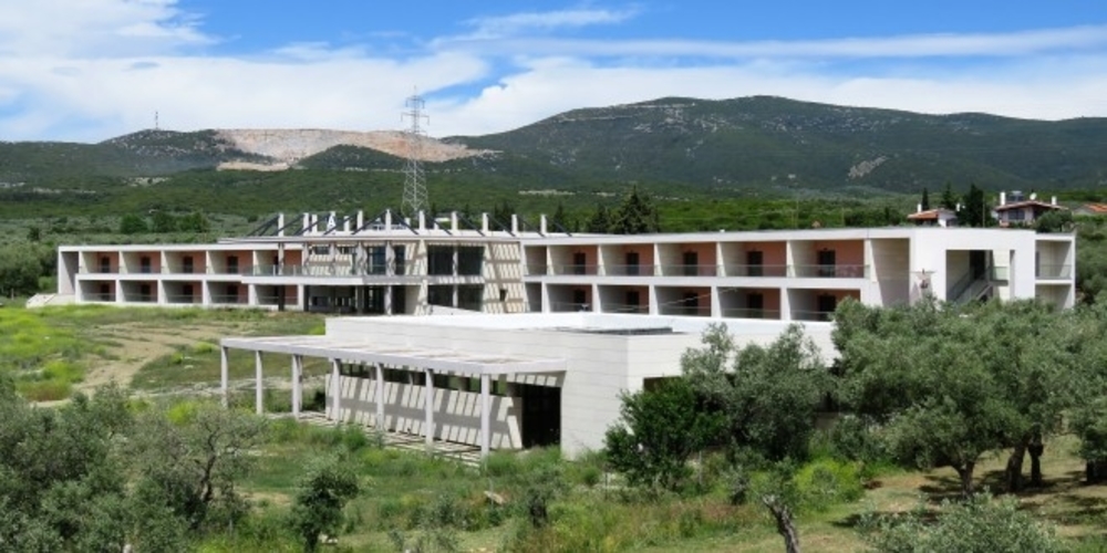 Προκηρύχθηκε η διαμόρφωση περιβάλλοντος χώρου του Ιωακείμειου Γηροκομείου Αλεξανδρούπολης με 991.000 ευρώ