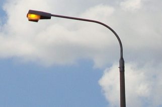 Δήμος Διδυμοτείχου: Γιατί δεν περνάει απ’ την Οικονομική επιτροπή η δωρεά κολώνων φωτισμού στο Πύθιο;