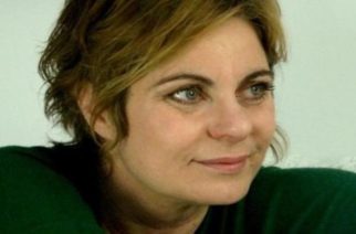 Μάτι-Φονική πυρκαγιά: Νεκρή και η ηθοποιός Χρύσα Σπηλιώτη – Ταυτοποιήθηκε η σορός της