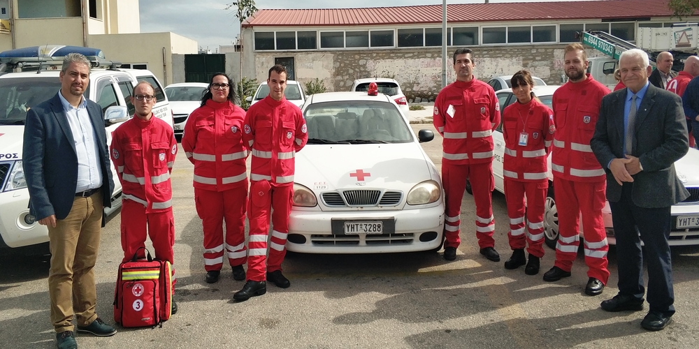 Διδυμότειχο: Παρέλαβαν αυτοκίνητο για τις ανάγκες τους οι εθελοντές του Ερυθρού Σταυρού