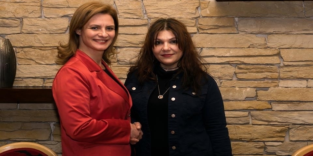 Υποψήφια και η Βαλεντίνα Λοκαρίδου με τη Μαρία Γκουγκουσκίδου στην Ορεστιάδα