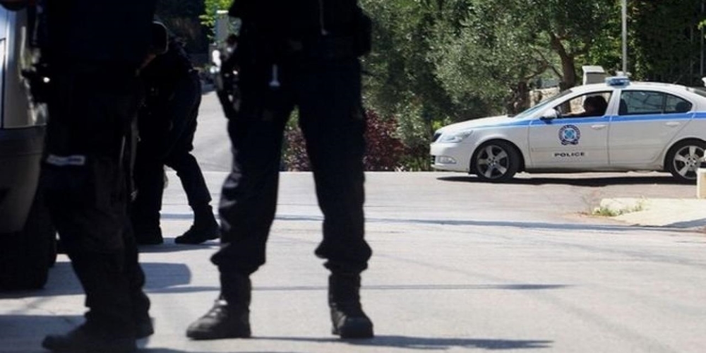 Αλεξανδρούπολη: Τον συνέλαβαν γιατί οδηγούσε κλεμμένο απ’ την Αθήνα αυτοκίνητο και χωρίς δίπλωμα