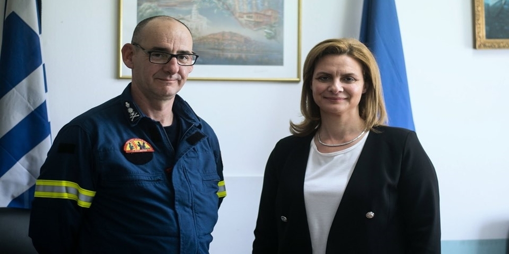Ορεστιάδα: Επίσκεψη στην Πυροσβεστική και συνάντηση με νέους για την υποψήφια δήμαρχο Μαρία Γκουγκουσκίδου