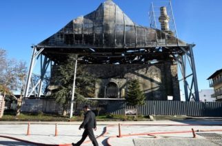 Τέμενος Βαγιαζήτ: Το πόρισμα του Υπουργείου Πολιτισμού για την καταστρεπτική πυρκαγιά και οι αντιδράσεις