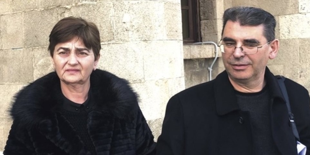 Διδυμότειχο: Τους εκπαιδευτικούς γονείς της δολοφονημένης φοιτήτριας Ελένης Τοπαλούδη, επισκέφθηκε η υφυπουργός Παιδείας Σοφία Ζαχαράκη