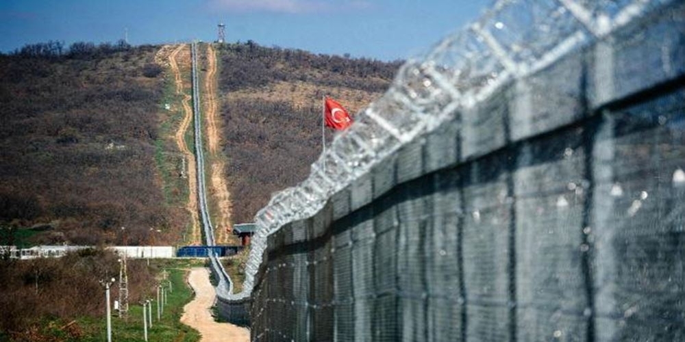 Η Βουλγαρία στέλνει 1.000 στρατιώτες στα σύνορα με την Τουρκία, για ν’ αποτρέψει μαζική είσοδο λαθρομεταναστών