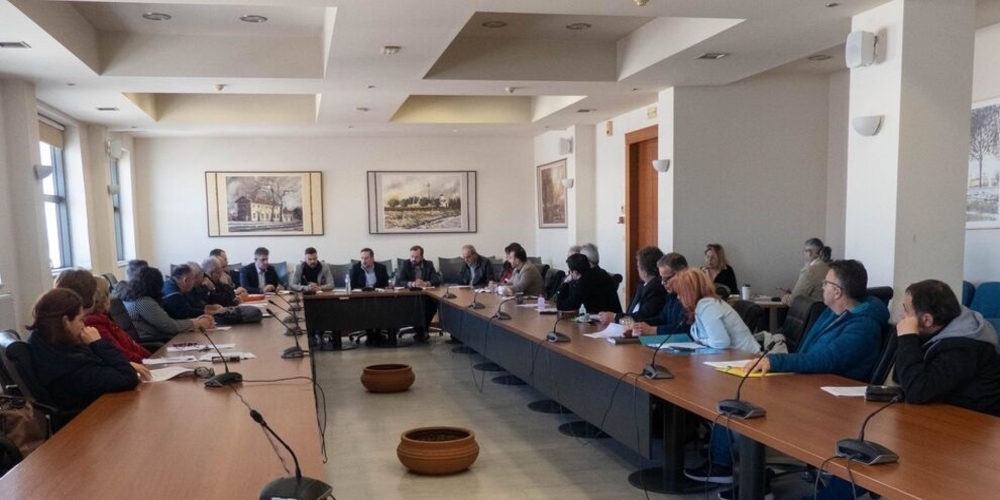 Έκτακτη ευρεία σύσκεψη για την αντιμετώπιση της πανδημίας του κορωνοϊού στον Δήμο Αλεξανδρούπολης 