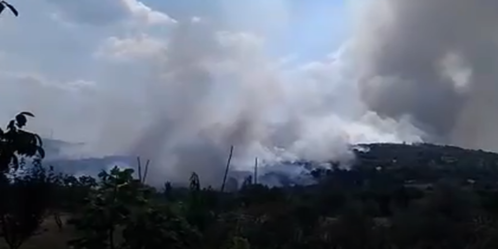 Αλεξανδρούπολη: Τέσσερα πυροσβεστικά αεροπλάνα και δύο ελικόπτερα στη “μάχη” για κατάσβεση της φωτιάς