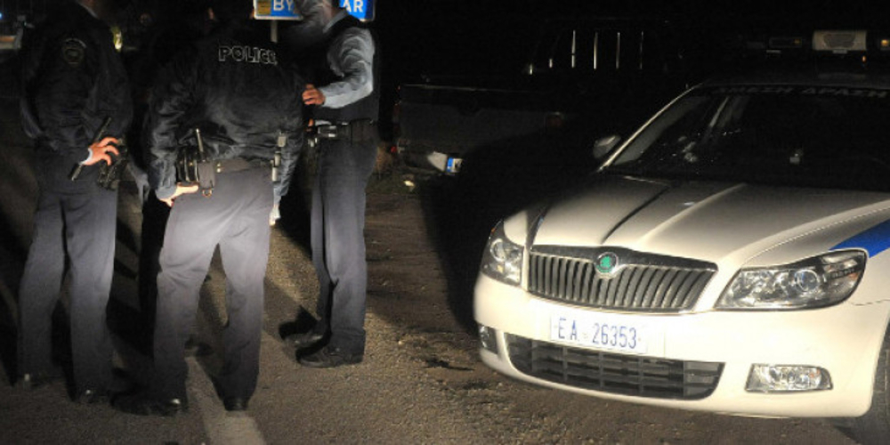 Σουφλί: Συνέλαβαν στην Μάνδρα διακινητές, ενώ καθοδηγούσαν με τα πόδια λαθρομετανάστες