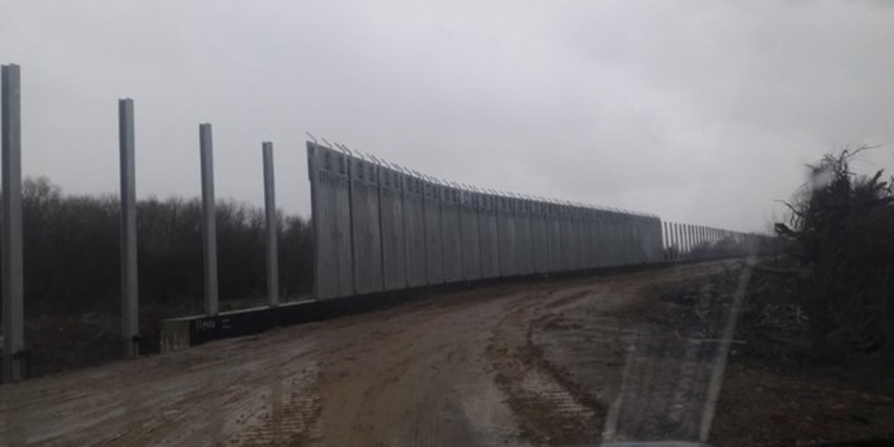 Φέρες: Έχει προχωρήσει πολύ η κατασκευή του νέου φράχτη – Ποιος πολιτικός ανέβασε φωτογραφία