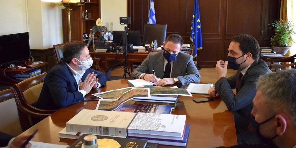 Αλεξανδρούπολη: Συνάντηση του δημάρχου Γιάννη Ζαμπούκη με τον Αναπληρωτή υπουργό Εσωτερικών Στέλιο Πέτσα