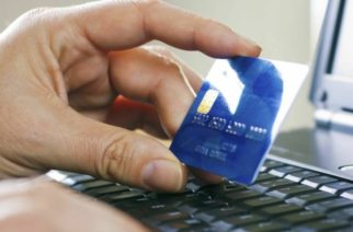 Ορεστιάδα: “Έκλεψε” από συνάδερφο τους κωδικούς τραπεζικής κάρτας και του… ξάρφισε ηλεκτρονικά χρήματα