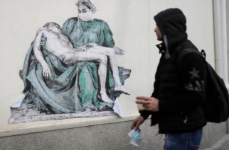 Η γειτονική Βουλγαρία βυθίζεται στο τέταρτο κύμα κορωνοϊού, λόγω χαμηλού εμβολιασμού -Στέλνει ασθενείς στο εξωτερικό