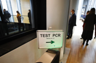 Με αρνητικό PCR τεστ οι ταξιδιώτες απ’ όλες τις χώρες -Ακόμη και οι εμβολιασμένοι