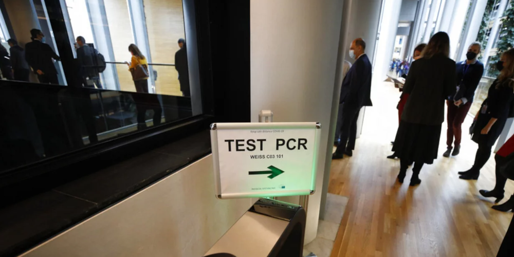 Με αρνητικό PCR τεστ οι ταξιδιώτες απ’ όλες τις χώρες -Ακόμη και οι εμβολιασμένοι
