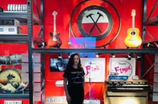 Η Εβρίτισσα ηθοποιός Δέσποινα Μοίρου, εγκαινίασε την έκθεση των θρυλικών Pink Floyd στο Λος Άντζελες