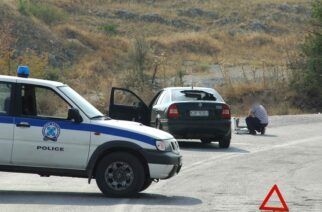 Τυχερό: Μπλόκο και σύλληψη δύο ατόμων απ’ τους αστυνομικούς, για αμάξι κλεμμένο απ’ την Αθήνα