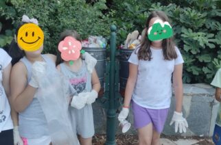 Διδυμότειχο: Εθελοντικός καθαρισμός απ’ τα μικρά παιδιά στο Παλιούρι, της πλατείας του χωριού
