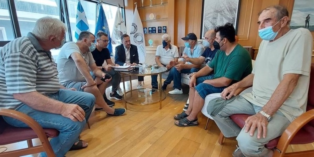 Αλεξανδρούπολη: Συνάντηση του Δημάρχου, με τους ερασιτέχνες αλιείς που δραστηριοποιούνται στο λιμανάκι του Μαΐστρου