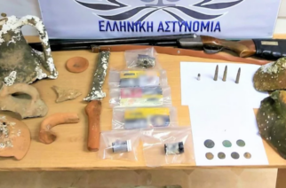 Θράκη: Συνελήφθη άνδρας για παράνομη κατοχή σπάνιων αρχαιοτήτων,  όπλων και ναρκωτικών 