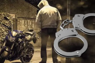 Αλεξανδρούπολη: Έκλεψε μοτοσυκλέτες και μοτοποδήλατο, αλλά εντοπίστηκε και συνελήφθη