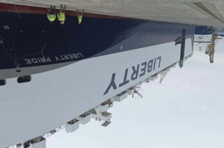 Αλεξανδρούπολη: Έφτασε το γιγαντιαίο αμερικανικό πλοίο «Liberty Pride» με στρατιωτικά οχήματα  