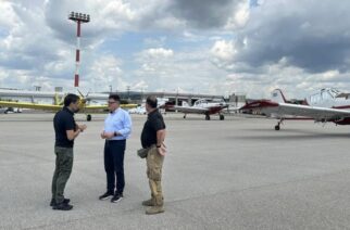 Αλεξανδρούπολη: Τρία πυροσβεστικά αεροσκάφη και ένα ελικόπτερο βρίσκονται πλέον στο αεροδρόμιο “Δημόκριτος”