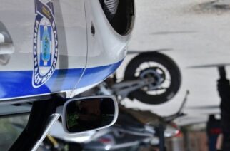 Αλεξανδρούπολη: Ο έλεγχος αστυνομικών σε μοτοσυκλετιστή έβγαλε… πλαστές πινακίδες, έλλειψη διπλώματος και συνελήφθη