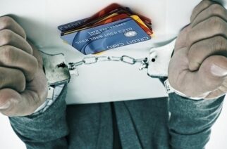 Ορεστιάδα: Δυο Έλληνες έκλεψαν τραπεζικές κάρτες και έκαναν ψώνια, αλλά εντοπίστηκαν και συνελήφθησαν