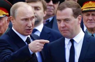 Μεντβέντεφ: Ζήτησε να κηρυχθούν «Νόμιμοι στόχοι για την Ρωσία» Αλεξανδρούπολη, Λάρισα και Σούδα